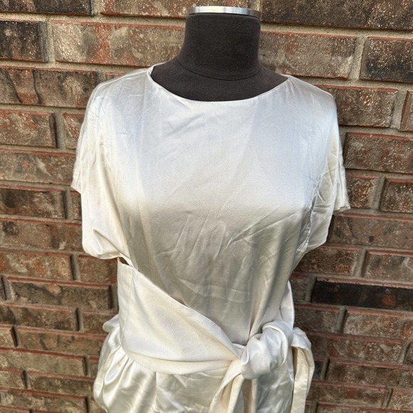 Leal Daccarett Women's Shirt Size 10 Ivory Silk Tie Waist Designer Short Sleeve - Picture 3 of 9